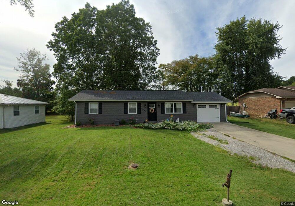 12486 S Hillview Dr, Columbus, IN 47201 - photo 1