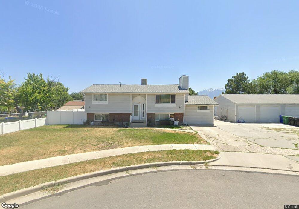 7643 S 2350 W, West Jordan, UT 84084 - photo 1