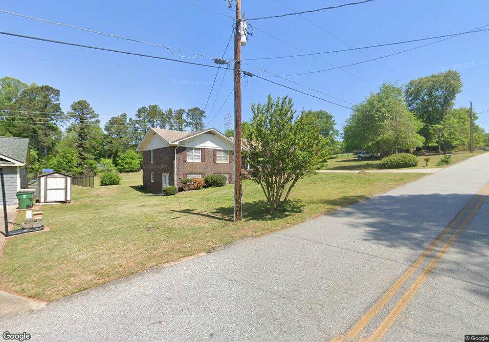 157 Evergreen Ln, Winder, GA 30680 - photo 1