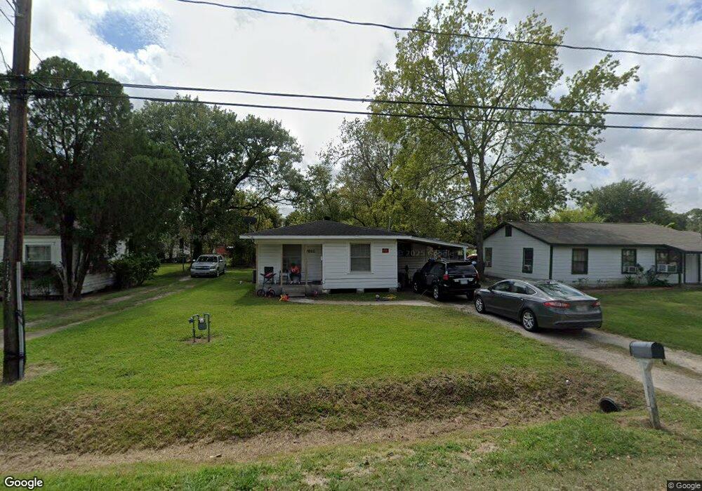 7002 Finch St, Houston, TX 77028 - photo 1