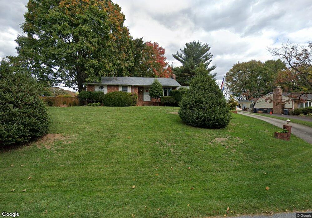 6619 Carroll Highlands Rd, Sykesville, MD 21784 - photo 1