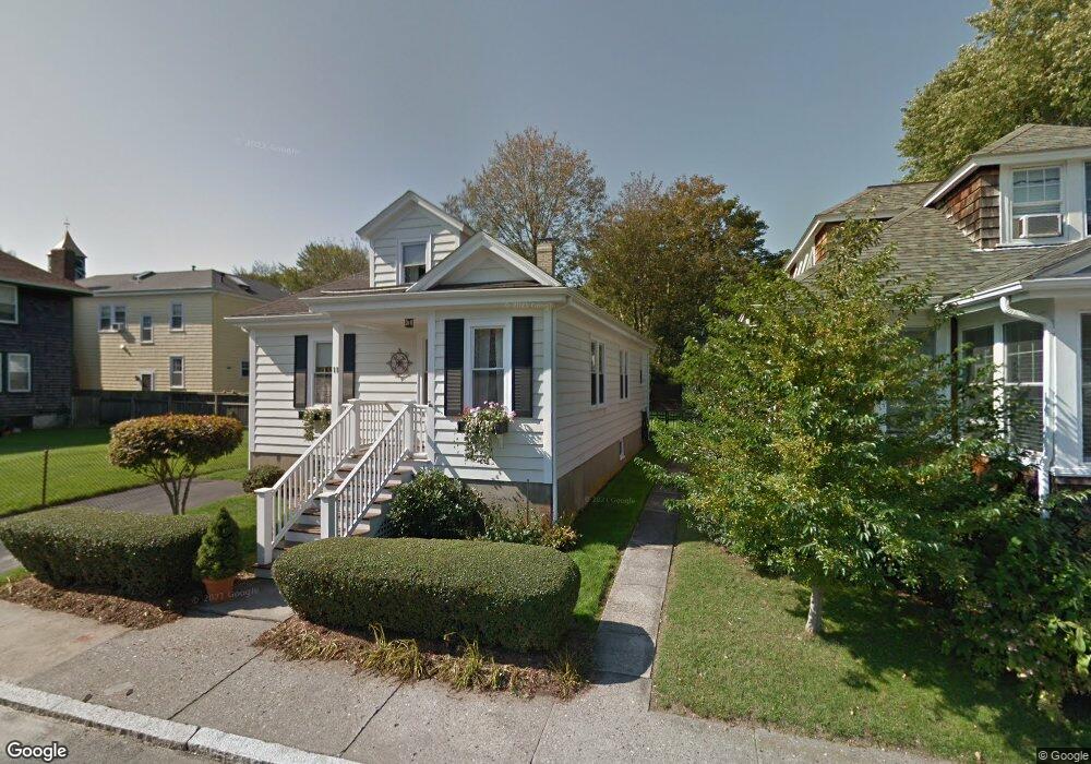 11 Hunter Ave, Newport, RI 02840 - photo 1