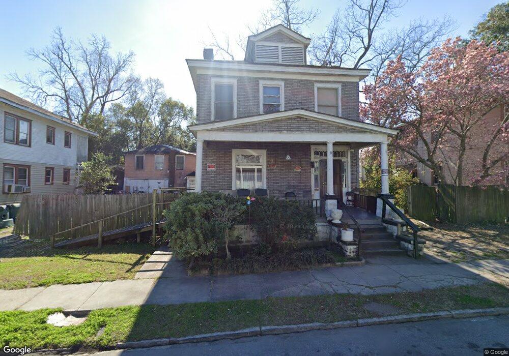 645 E 39th St, Savannah, GA 31401 - photo 1