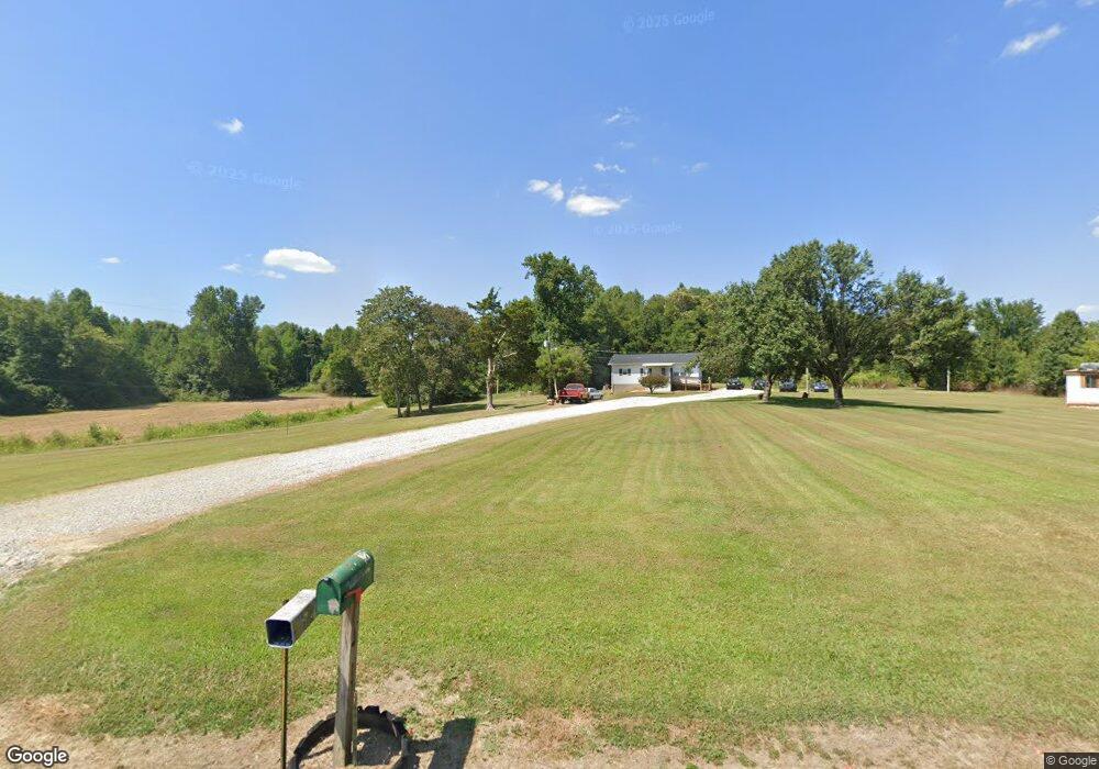 703 Dishman Rd, Cookeville, TN 38506 - photo 1