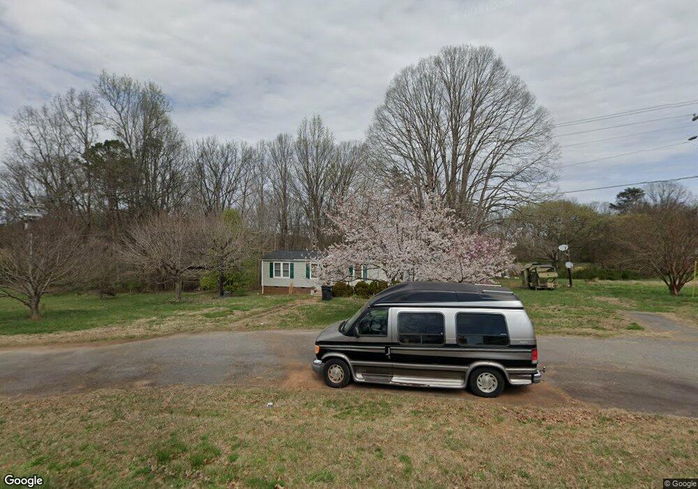 528 Jennings Rd, Statesville, NC 28625 - photo 1