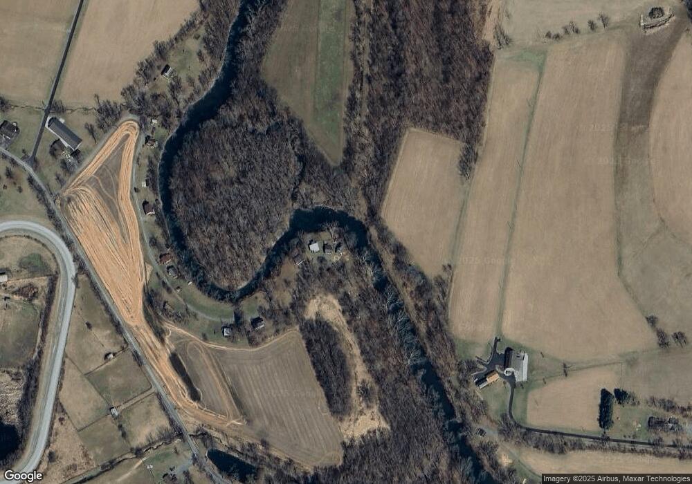 307 Dunning Ln, Bedford, PA 15522 - photo 1