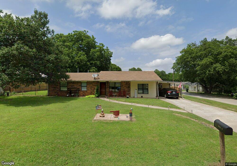 615 4th Ave SE, Ardmore, OK 73401 - photo 1