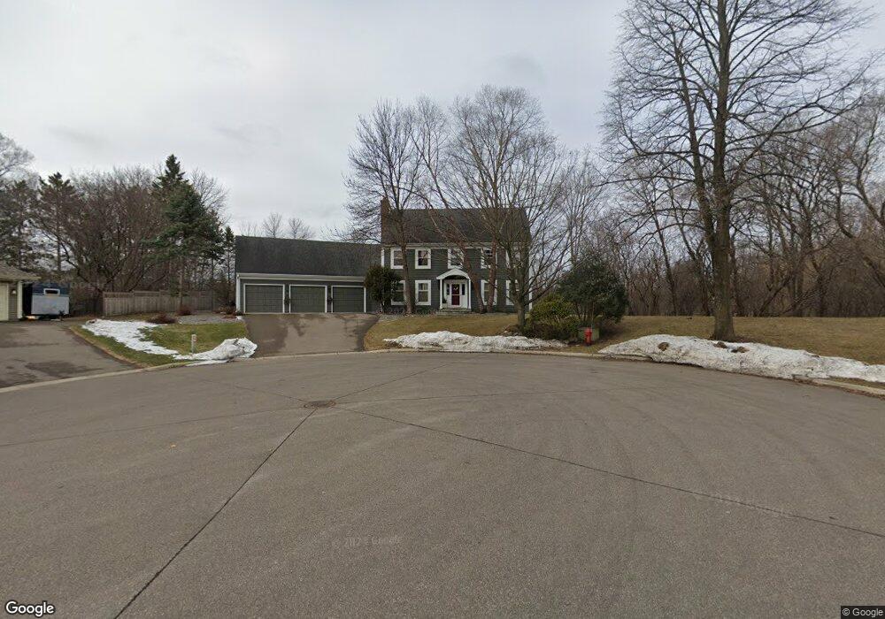 18441 Highpath Ln, Minnetonka, MN 55345 - photo 1