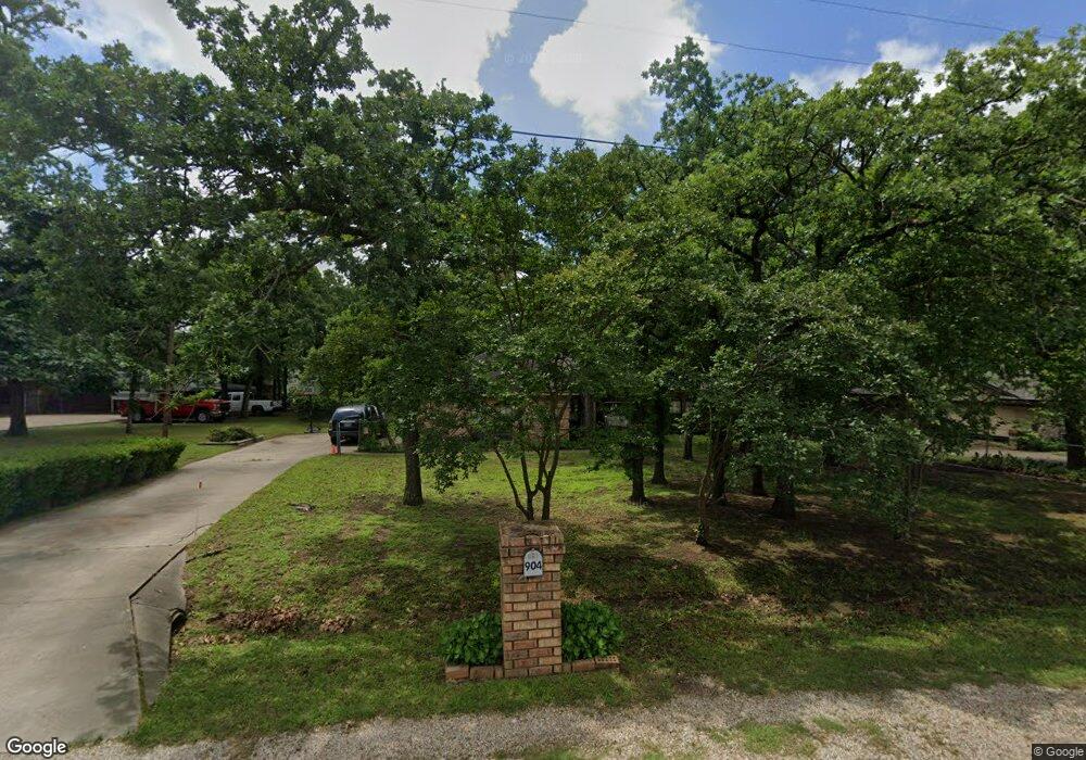 904 Barry Ln, Cleburne, TX 76031 - photo 1