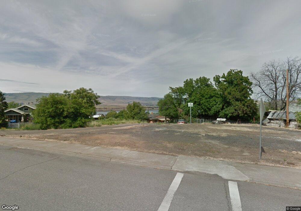 1913 E 9th St, the Dalles, OR 97058 - photo 1