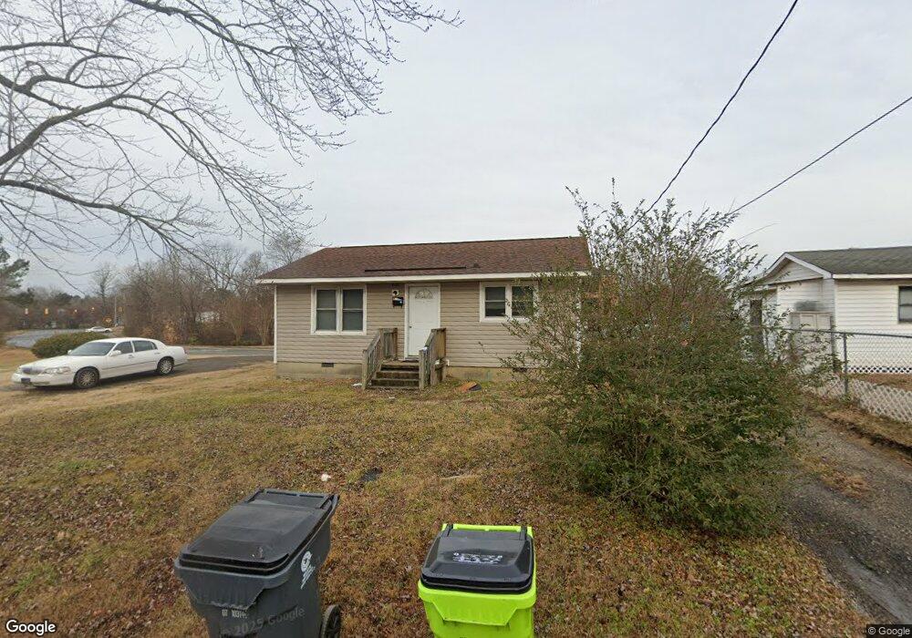 408 Bullock St, Oxford, NC 27565 - photo 1