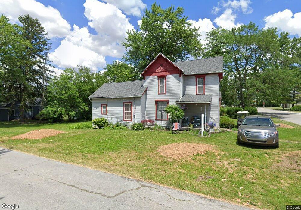 301 N Matilda St, Warren, IN 46792 - photo 1