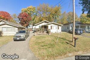 2602 Robinson St, Kansas City, MO 64117