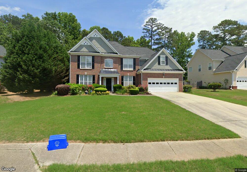 1920 Embassy Walk Ln, Lilburn, GA 30047 - photo 1