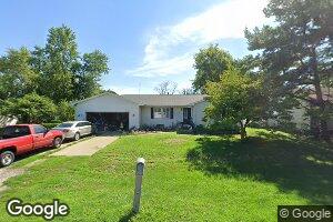 210 Oak St, Chapin, IL 62628