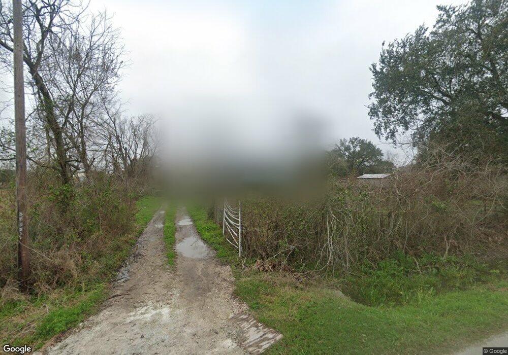 5015 Farmer Rd, Alvin, TX 77511 - photo 1