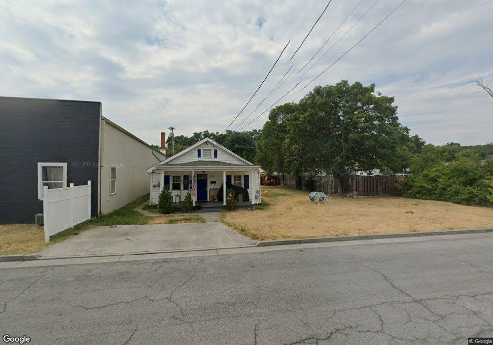 810 Warren Ave, Front Royal, VA 22630 - photo 1