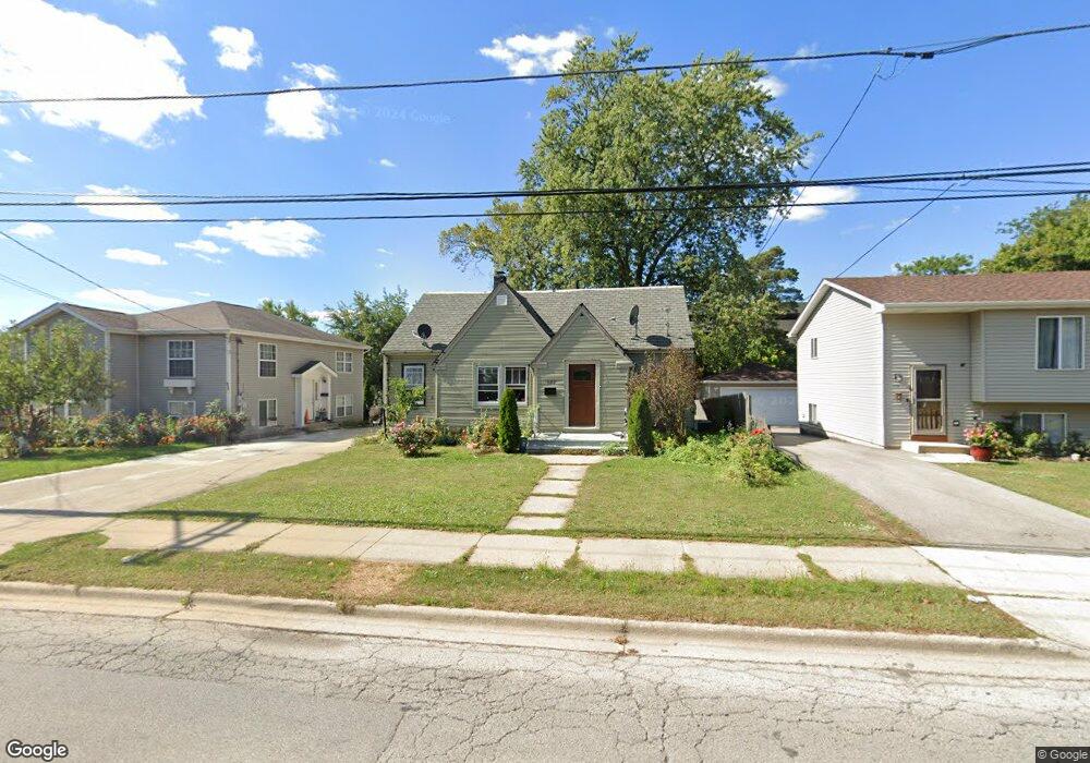 122 Keller Ave, Waukegan, IL 60085 - photo 1