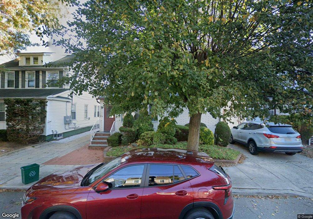 24 Starks Place, Lynbrook, NY 11563 - photo 1