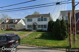 44 Netz Place, Albertson, NY 11507
