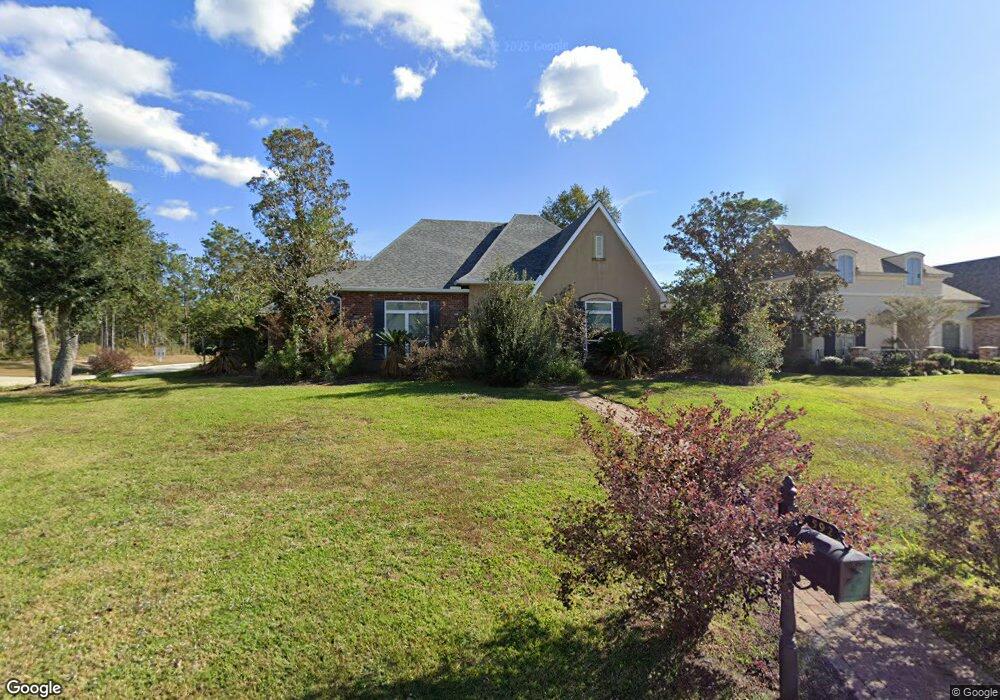 592 S Caleb Dr, Slidell, LA 70461 - photo 1