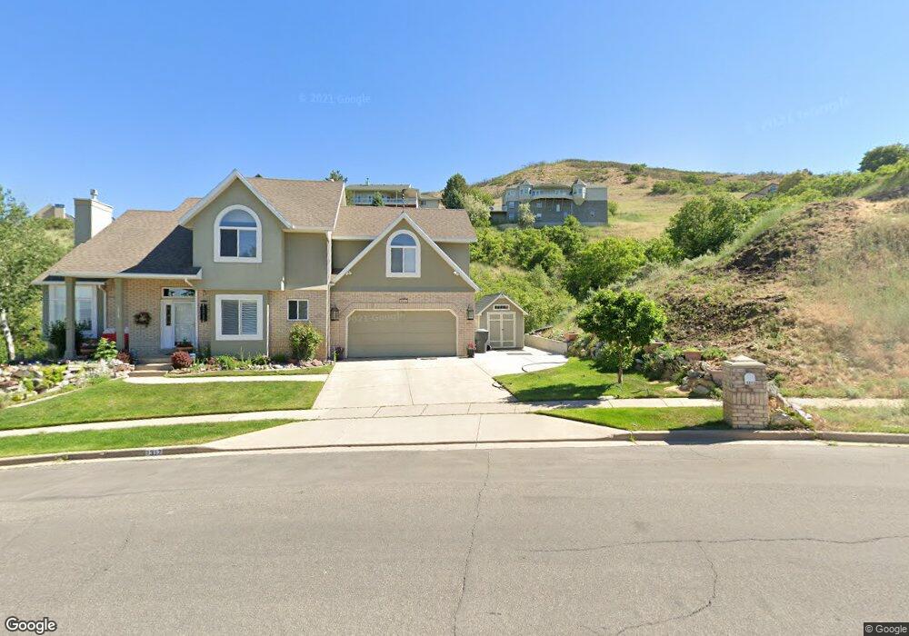 1483 E Skyline Dr N, Bountiful, UT 84010 - photo 1