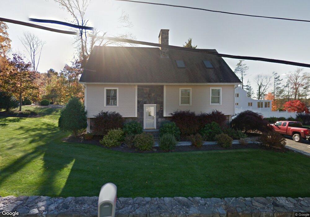 16 Davis Cir, Sutton, MA 01590 - photo 1