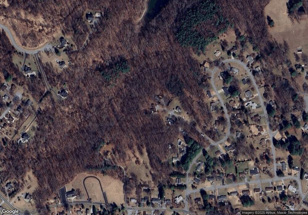 5864 Melville Rd, Sykesville, MD 21784 - photo 1