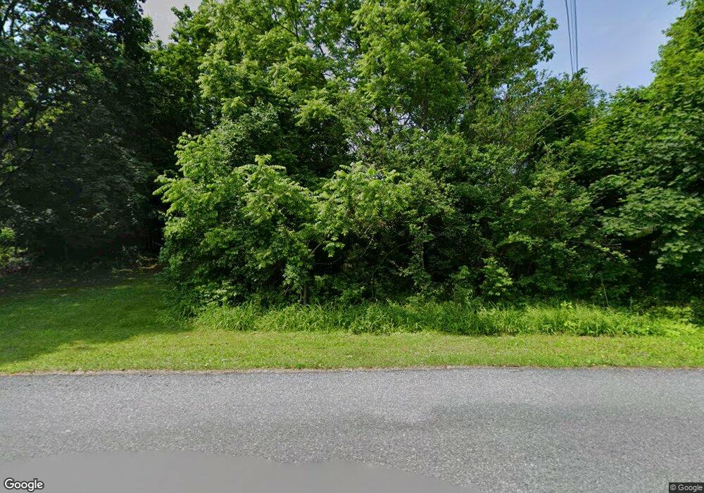 3464 Hill Rd, Slatington, PA 18080 - photo 1