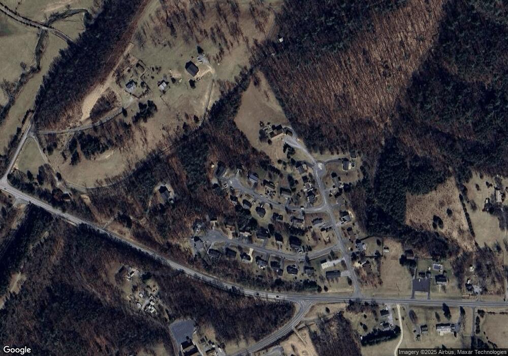 41 Seymour Cir, Staunton, VA 24401 - photo 1