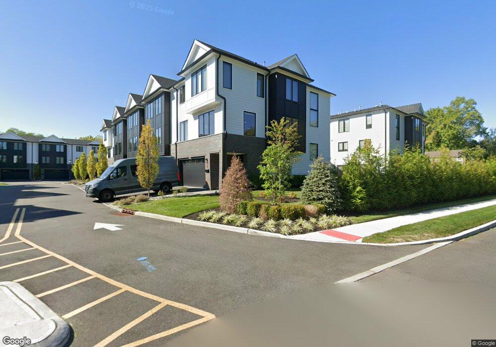 337 Spring Valley Rd, Paramus, NJ 07652 - photo 1