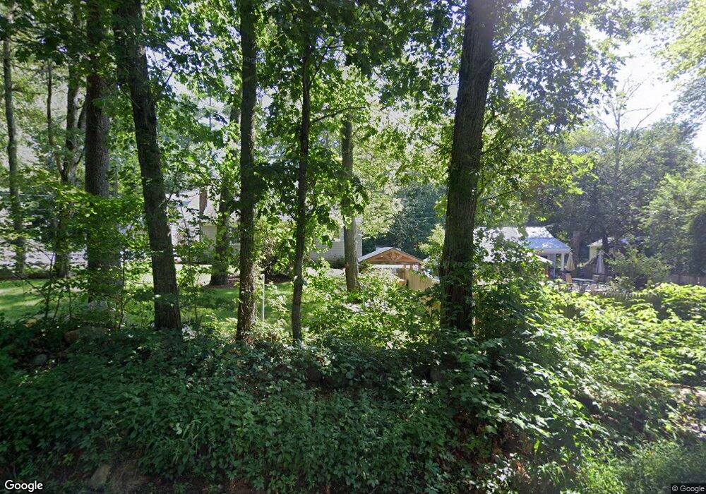 418 Carpenter Rd, Hope, RI 02831 - photo 1