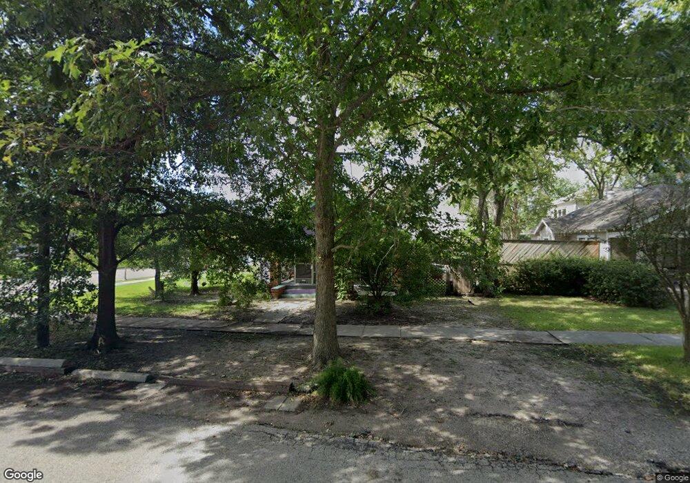 1303 Beverly St, Houston, TX 77008 - photo 1