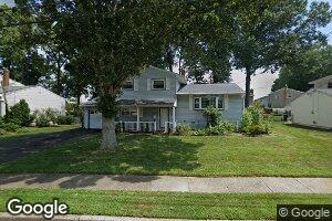 22 Alpine Place, Colonia, NJ 07067