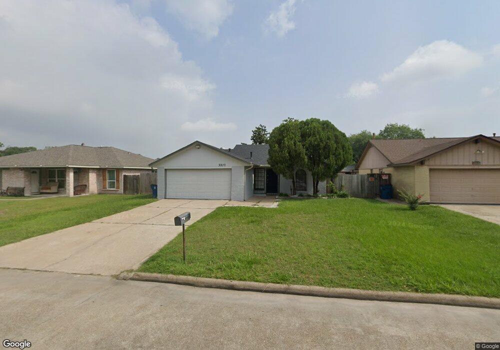 3707 Lochmire Ln, Houston, TX 77039 - photo 1