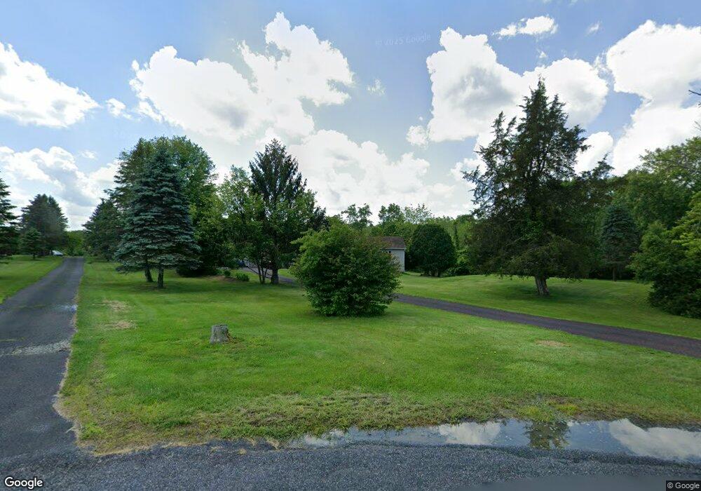 6019 Mardon Dr, Pennsburg, PA 18073 - photo 1