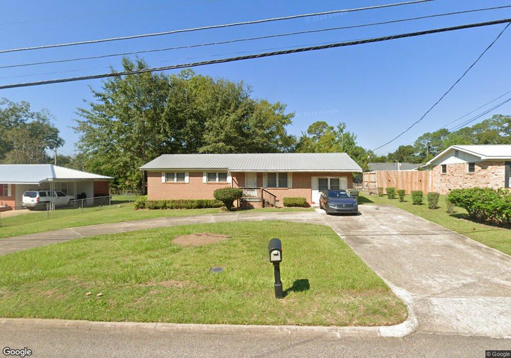 1230 S Alice St, Dothan, AL 36301 - photo 1