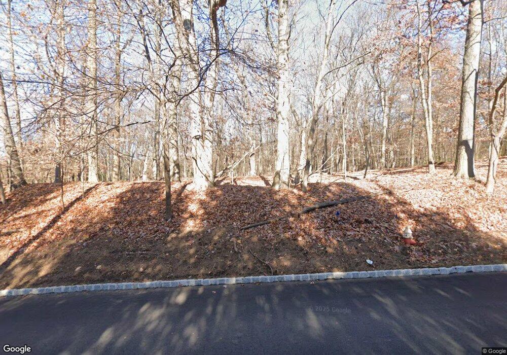 579 Jerusalem Rd, Scotch Plains, NJ 07076 - photo 1