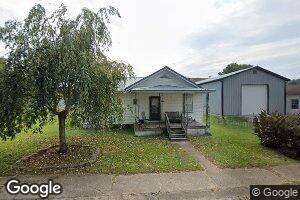 420 May St, Hamlin, WV 25523