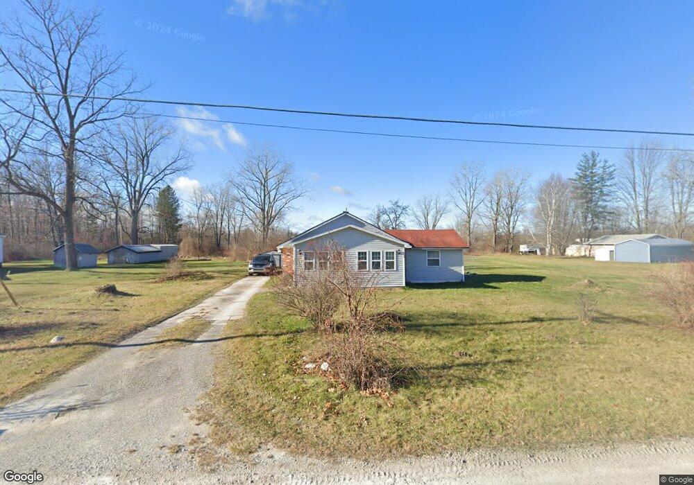 1393 40th St, Port Huron, MI 48060 - photo 1