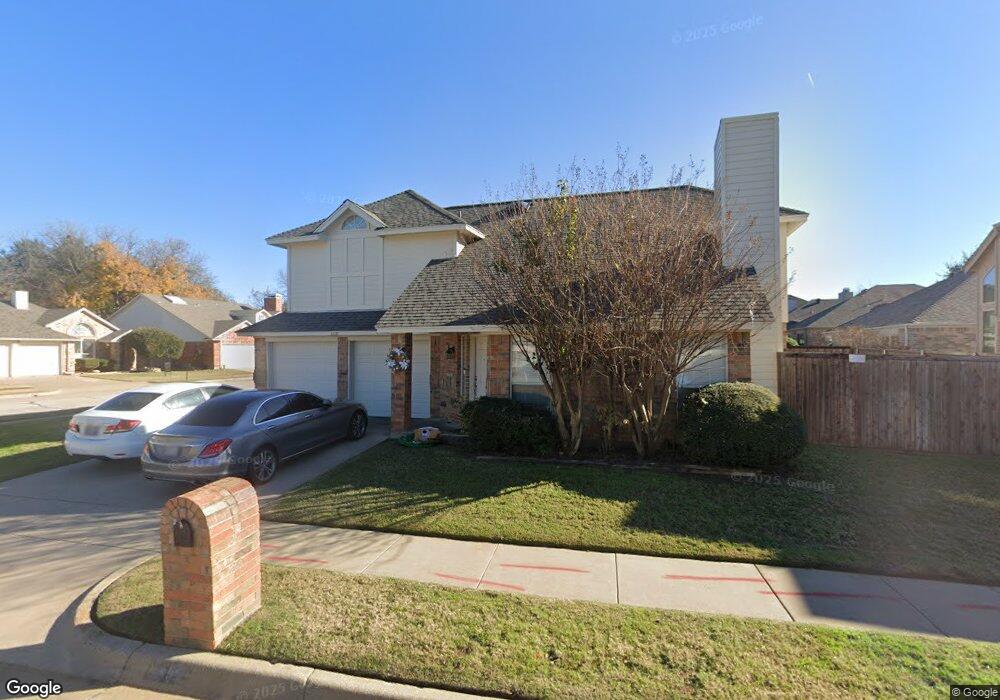 1900 Pine Ridge Dr, Bedford, TX 76021 - photo 1