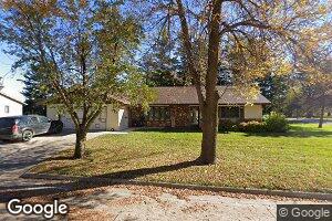301 Dell St NE, George, IA 51237