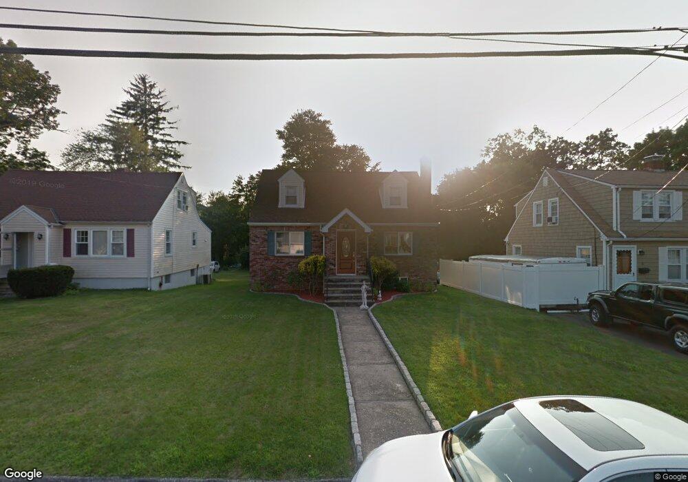 3 Vollmer Ave, Norwalk, CT 06851 - photo 1