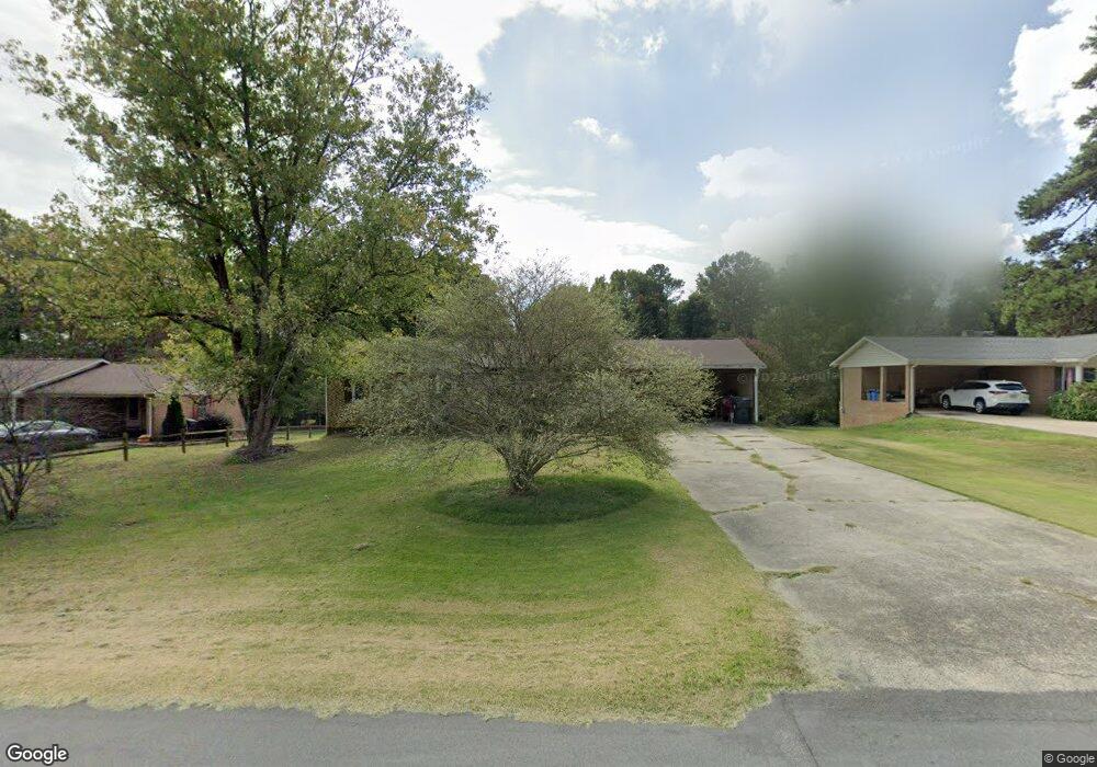 186 W Meadowview Dr, Statesville, NC 28625 - photo 1