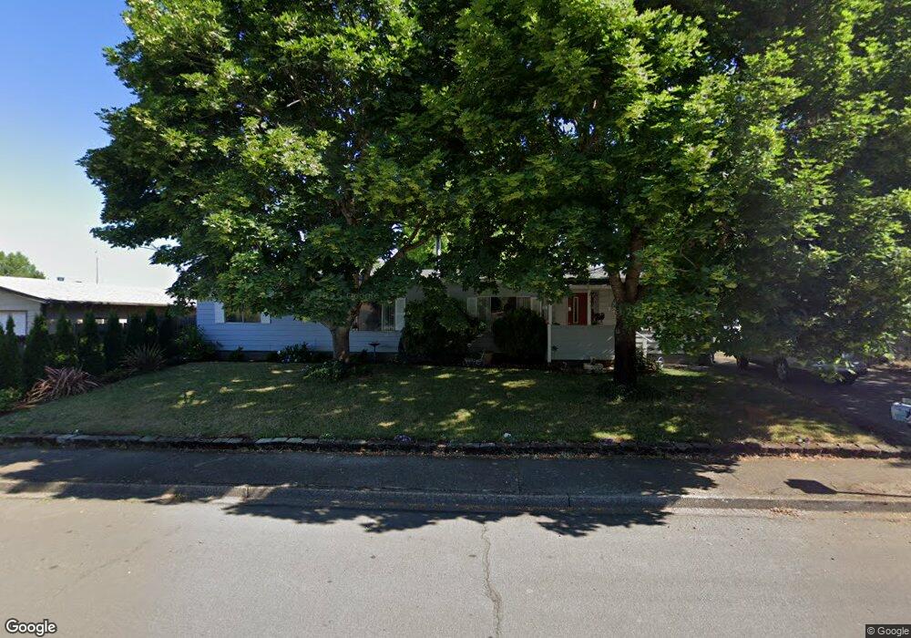 805 Dartmouth St, Newberg, OR 97132 - photo 1