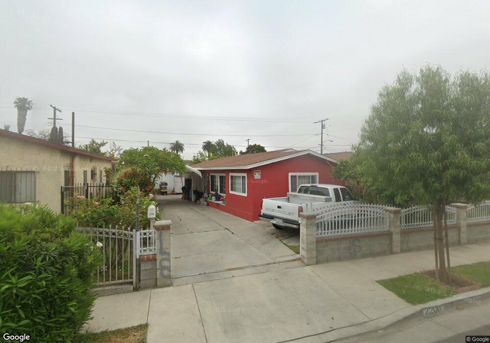 2206 E Piru St, Compton, CA 90222 - photo 1