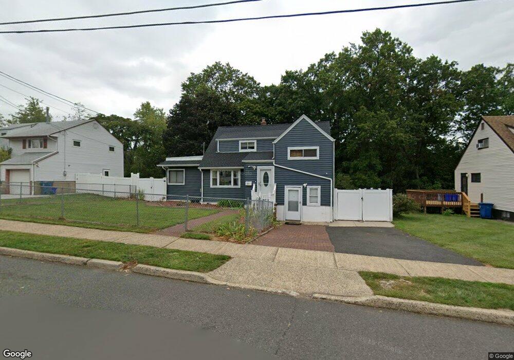 61 Roberts Rd, Somerset, NJ 08873 - photo 1