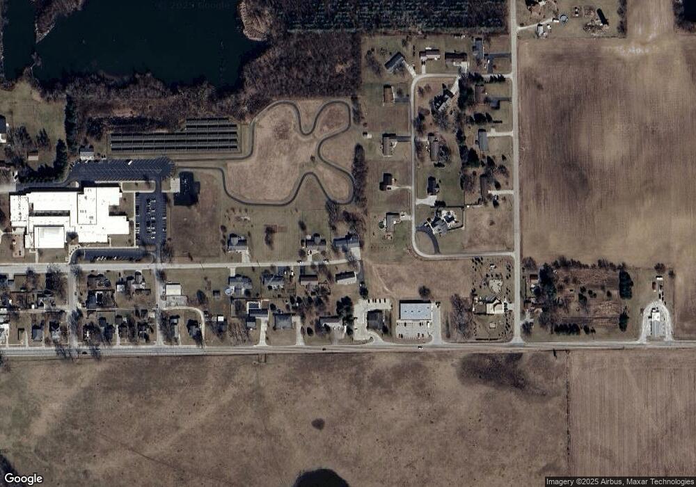 513 E Jackson St, Mentone, IN 46539 - photo 1