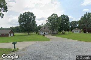 424 Deer Park Dr, Thaxton, MS 38871