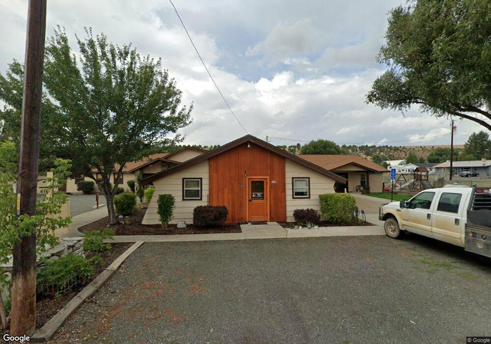 238 N McHaley St, Prairie City, OR 97869 - photo 1